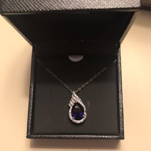 cubic zarconia saphire pendant necklace